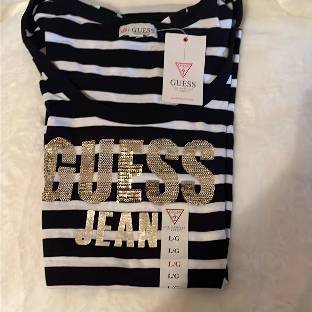GUESS Black and White Striped T-Shirt Size Large